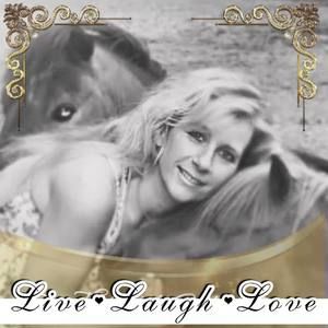 Meet your Posher, Lori